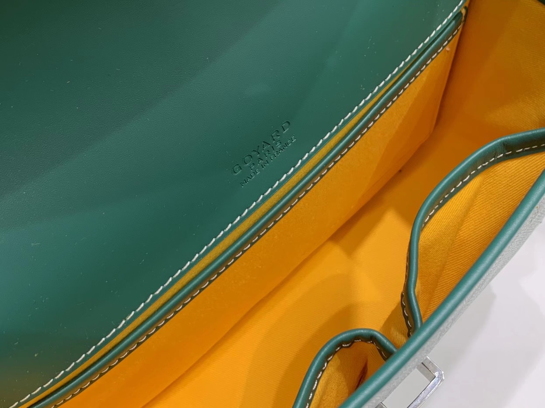 Belvedere PM Shoulder Bag In Green